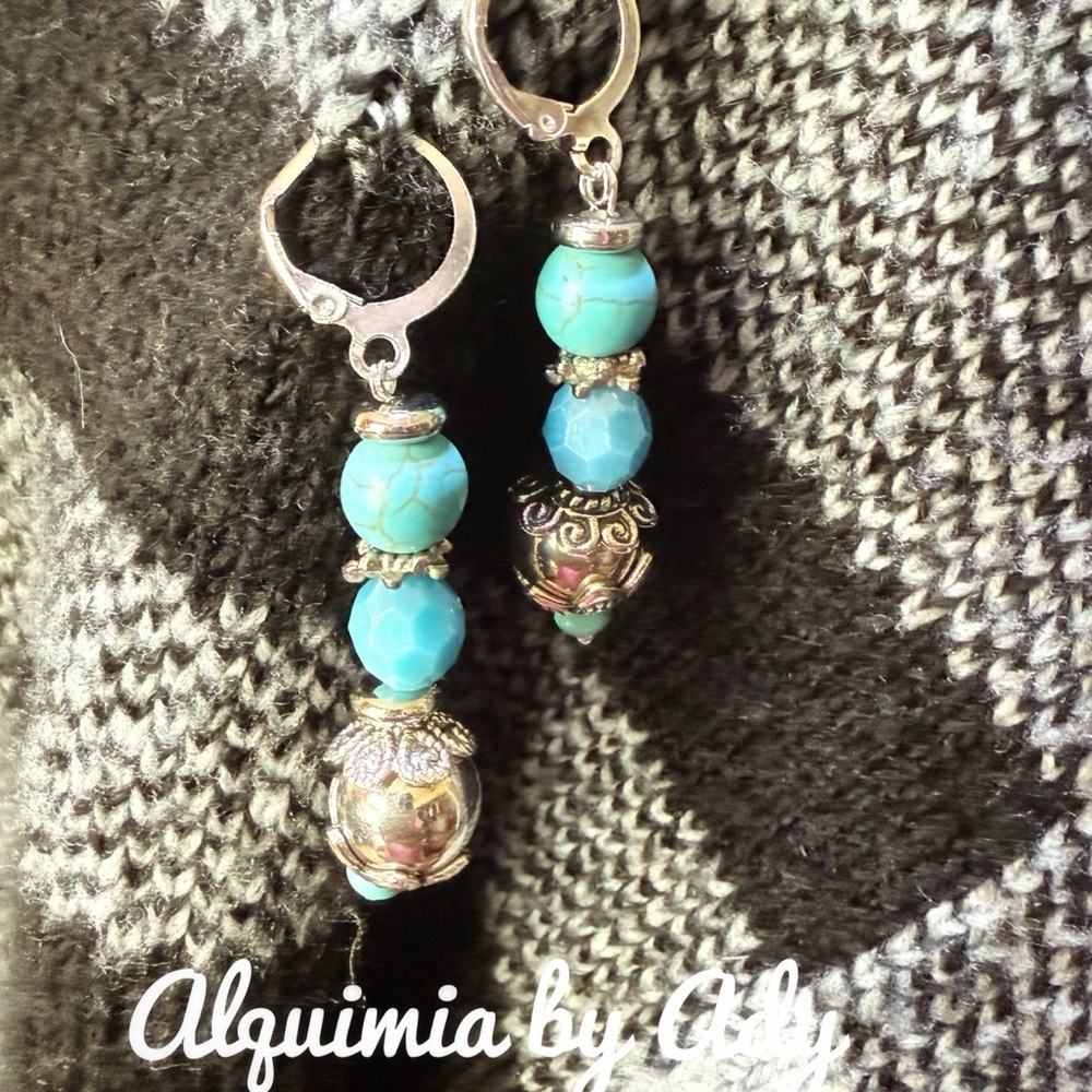 Alquimia Turquoise and Silver Beaded Earrings